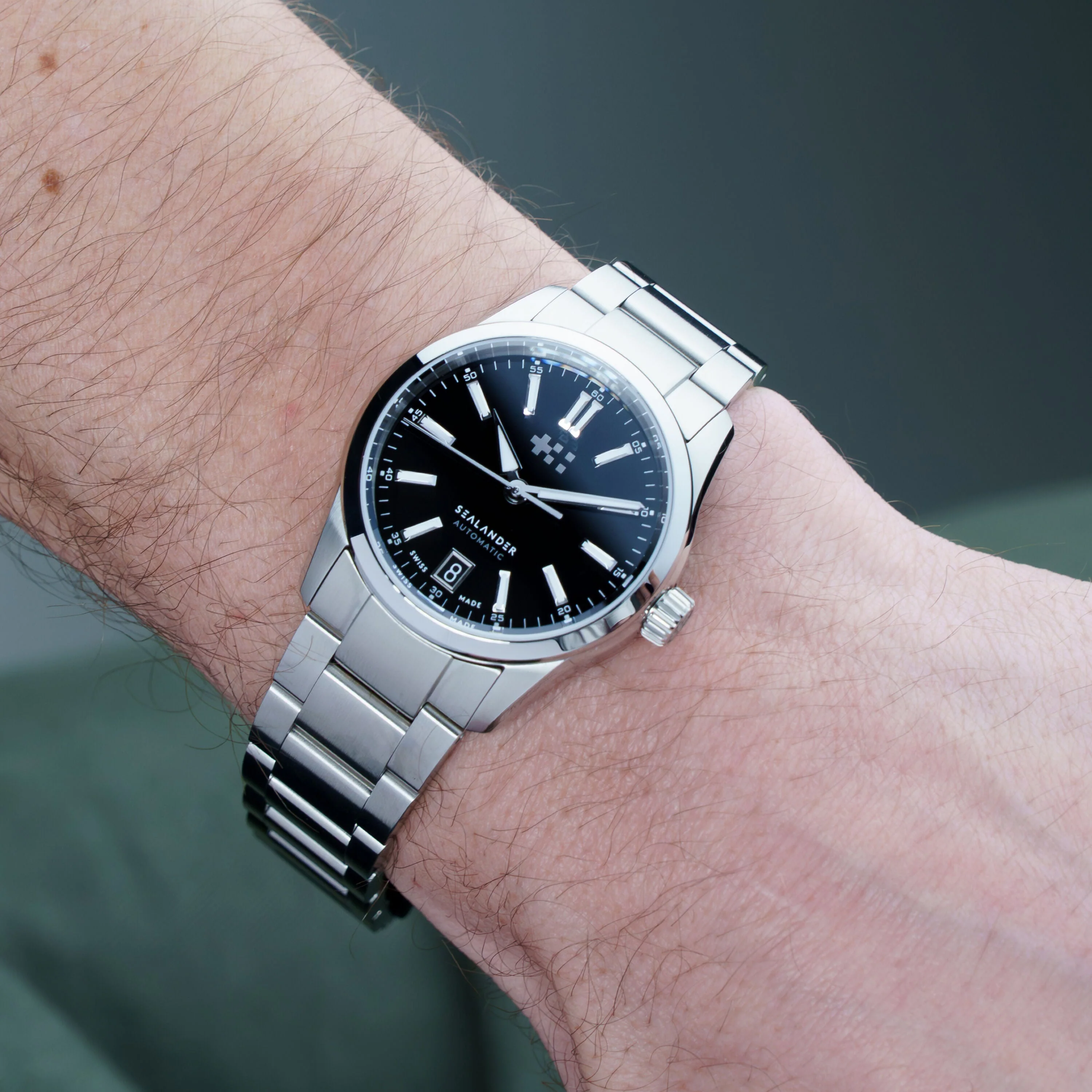 Christopher Ward C63 Sealander Automatic 36mm – Black - Image 2
