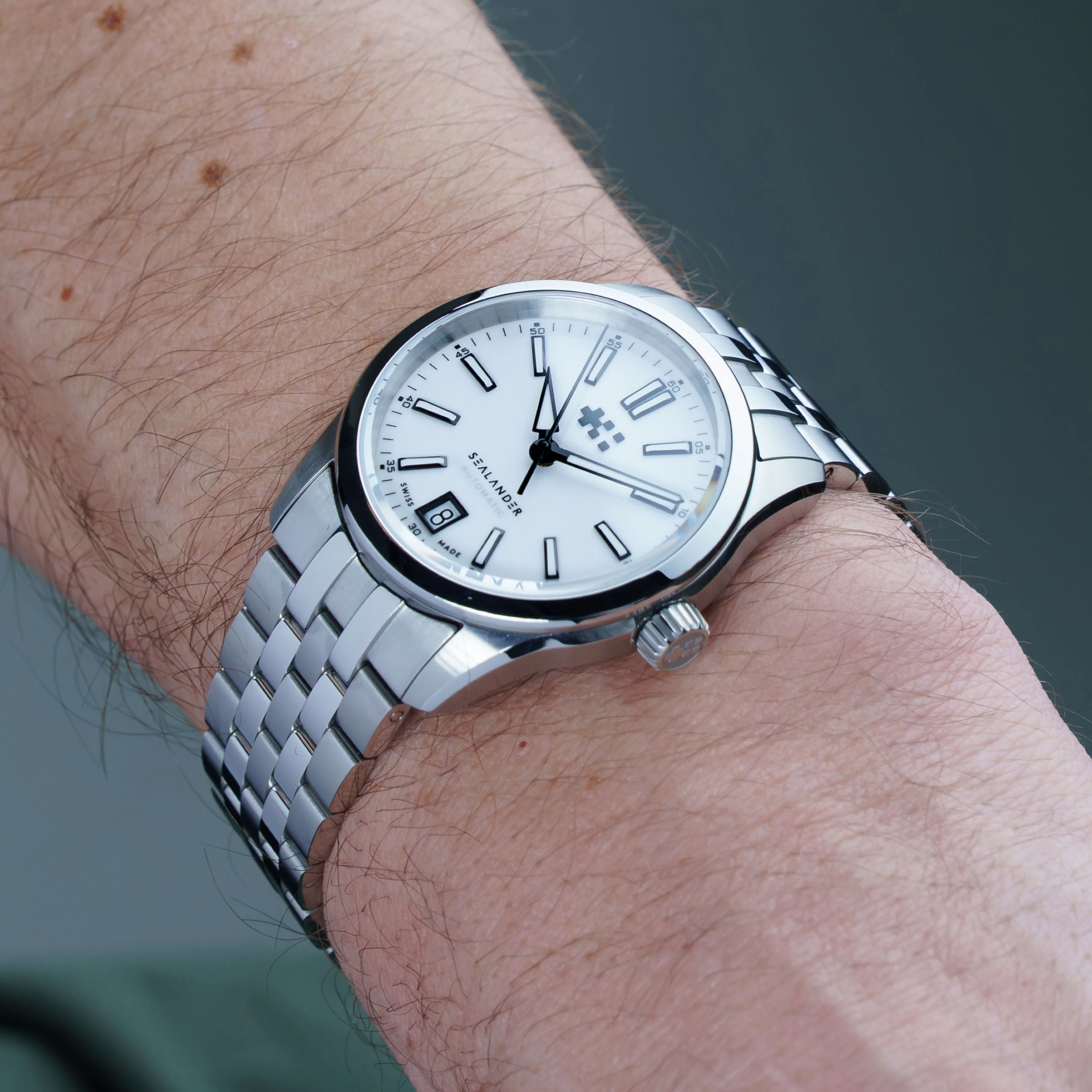Christopher Ward C63 Sealander Automatic 36mm – White - Image 10