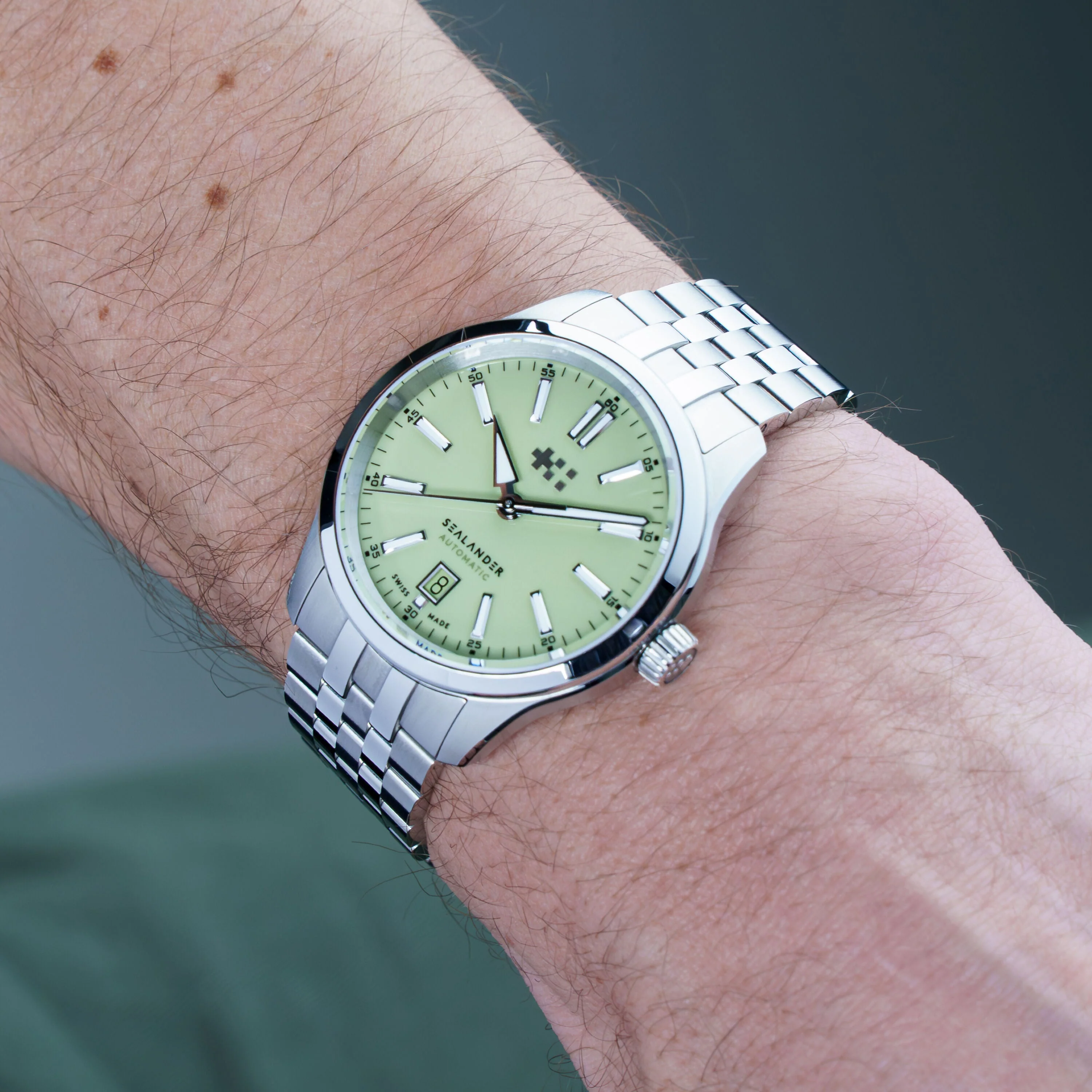 Christopher Ward C63 Sealander Automatic 39mm – Pistachio - Image 12