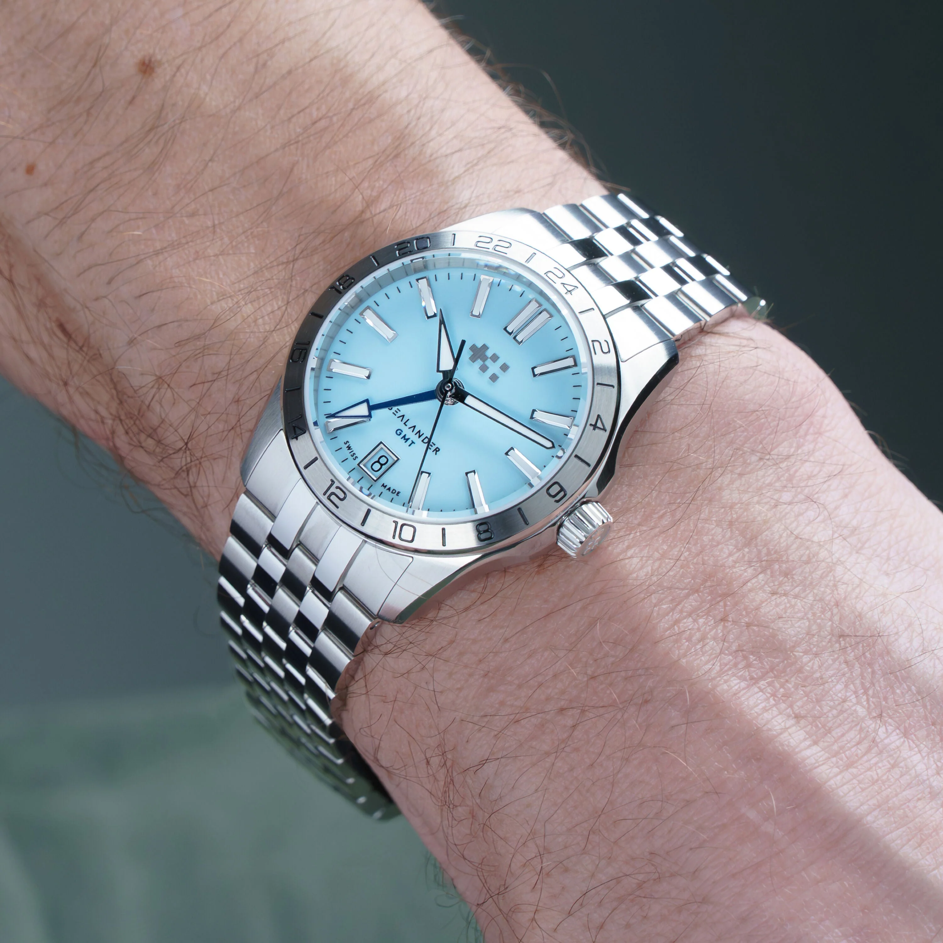 Christopher Ward C63 Sealander GMT 36mm – Sky Blue - Image 10