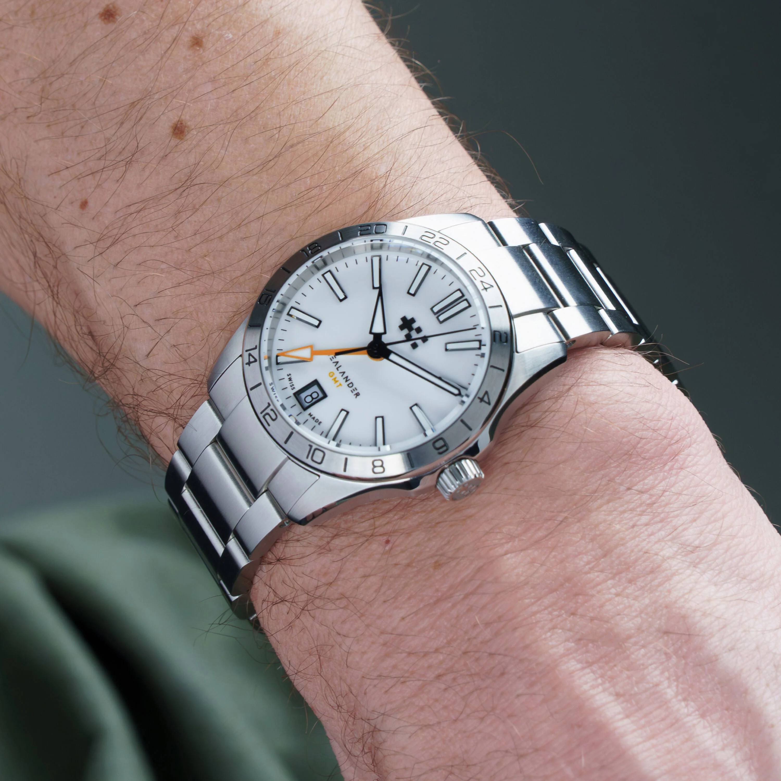 Christopher Ward C63 Sealander GMT 36mm – White - Image 3