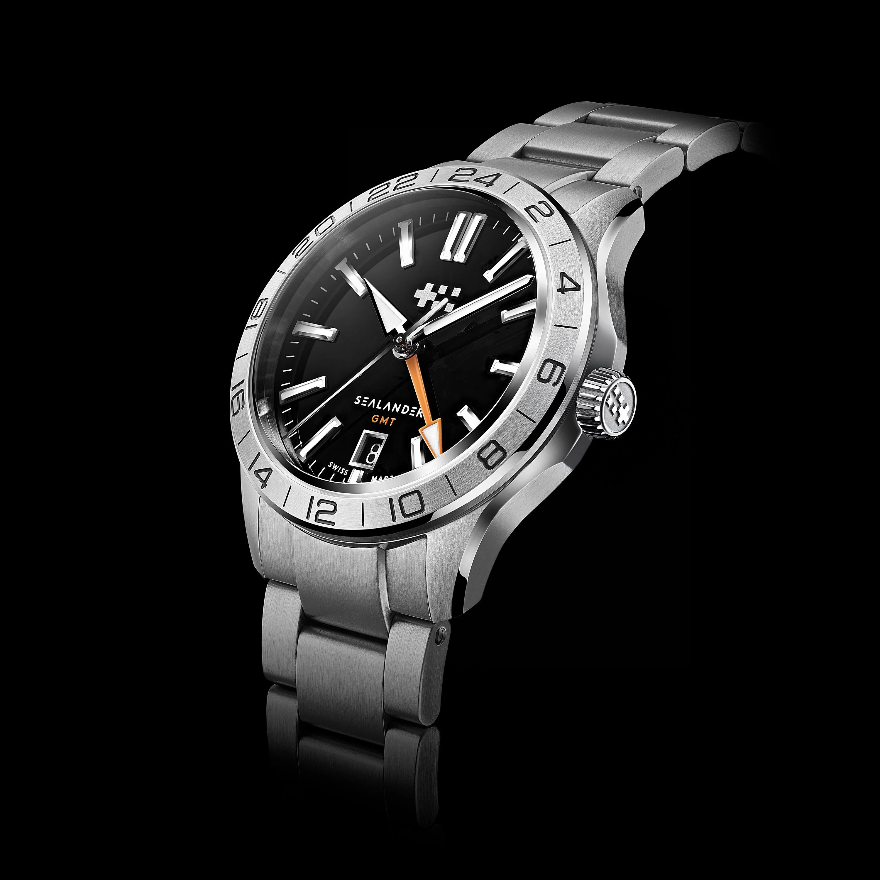 Christopher Ward C63 Sealander GMT 39mm – Black - Image 7
