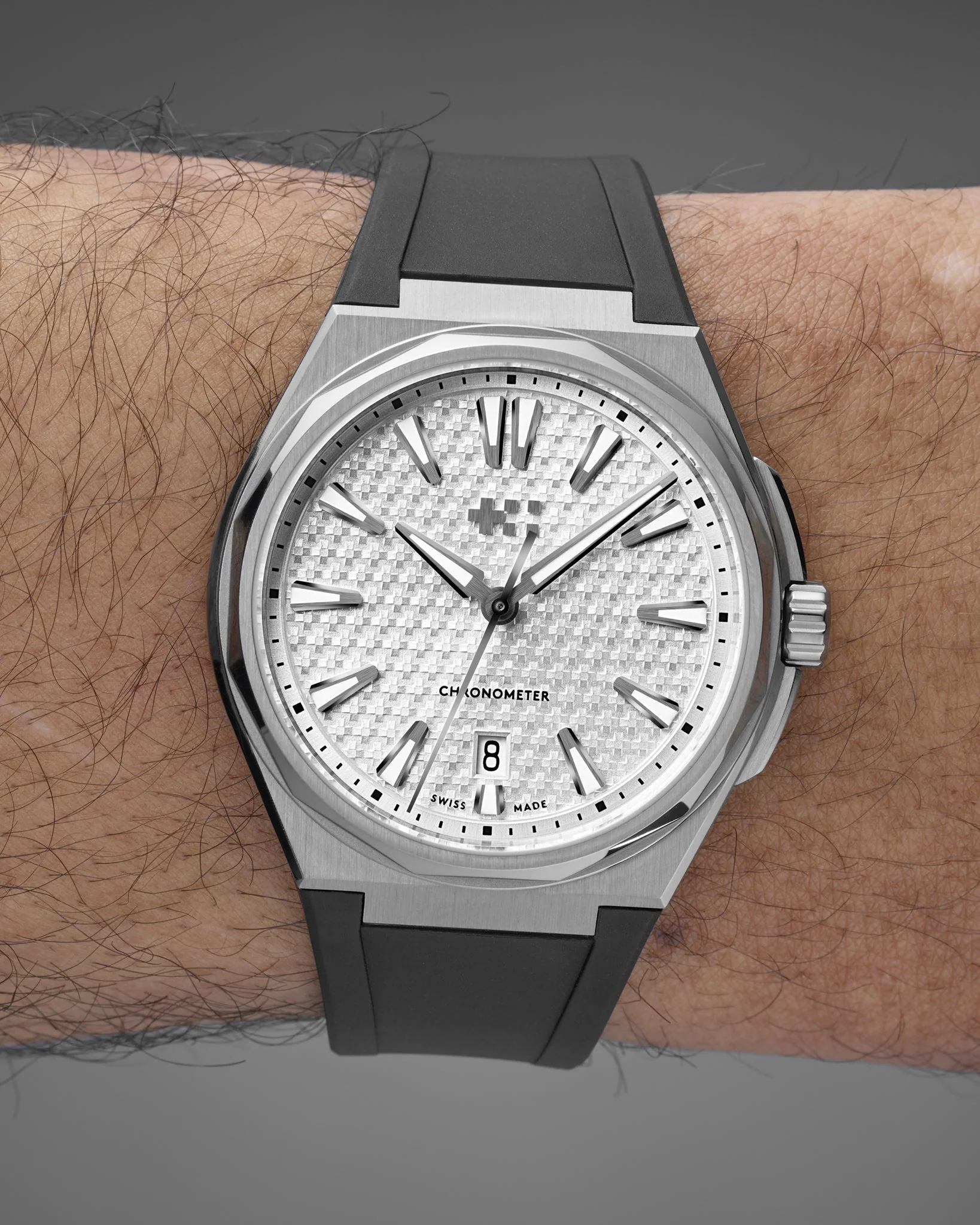 Christopher Ward The Twelve Titanium - Arctic White - Non-Fumé 40mm - Image 11