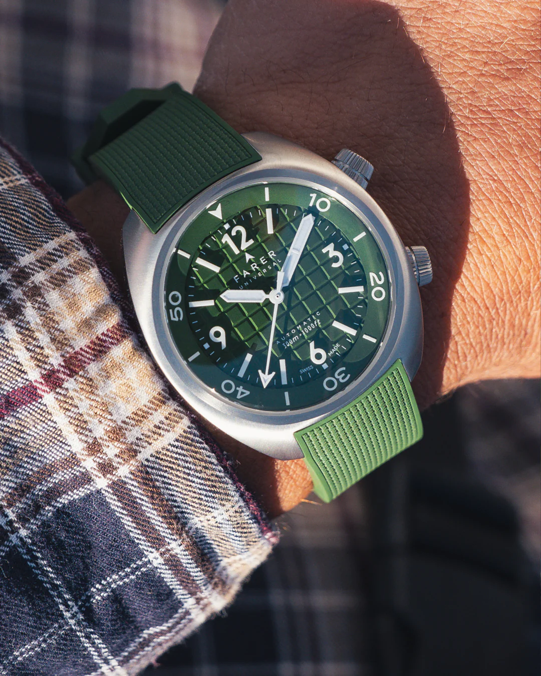 Farer Hecla Hunter Green Aqua Compressor - Titanium Dive Watch - Image 16