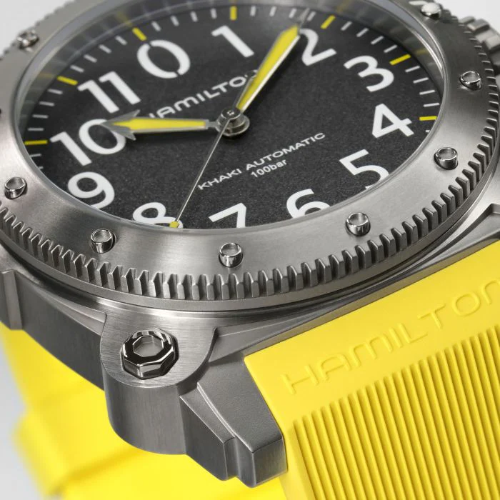 Hamilton Khaki Navy BeLOWZERO Auto Titanium - Image 3