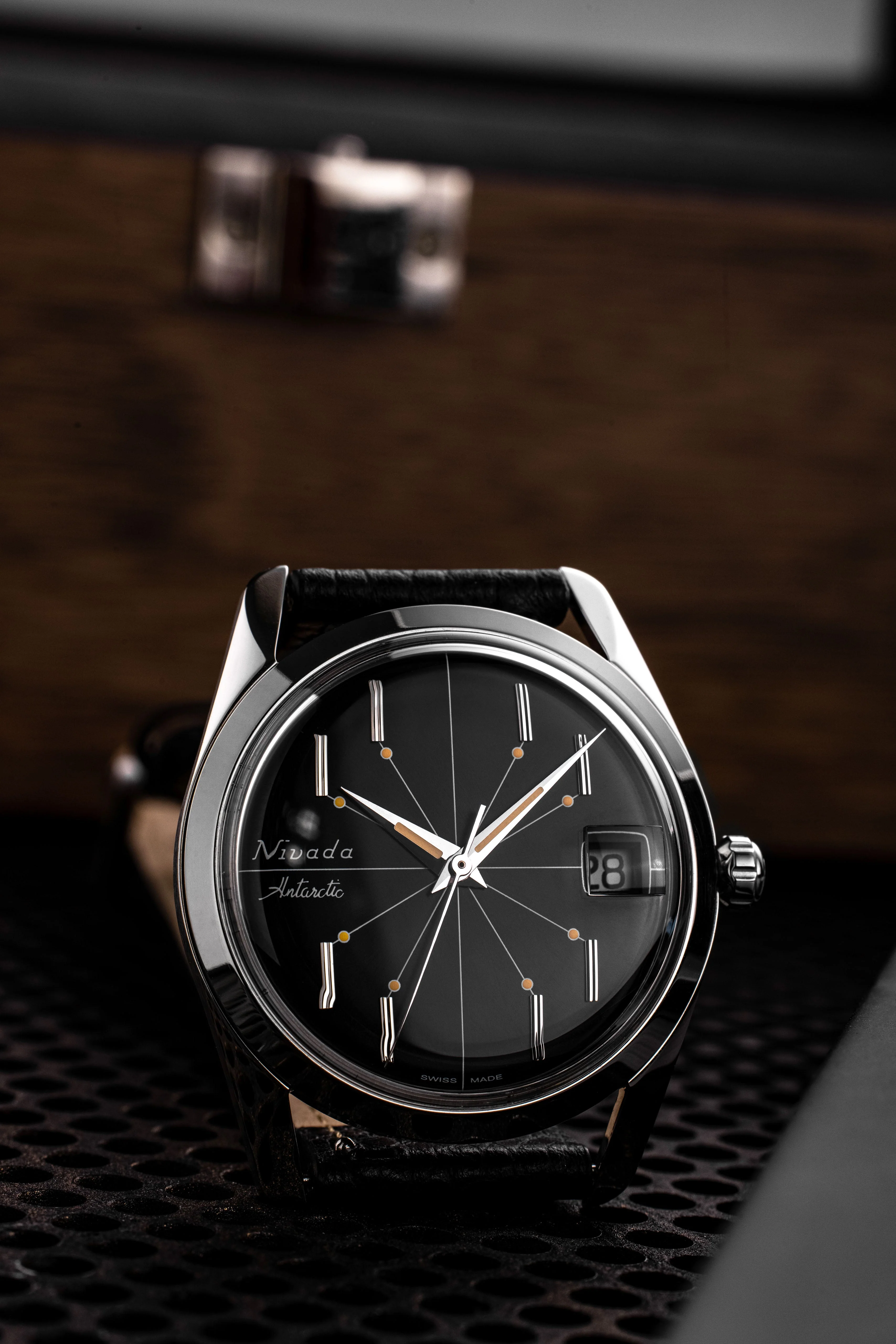 Nivada Grenchen Antarctic Spider Black 35mm - Image 8