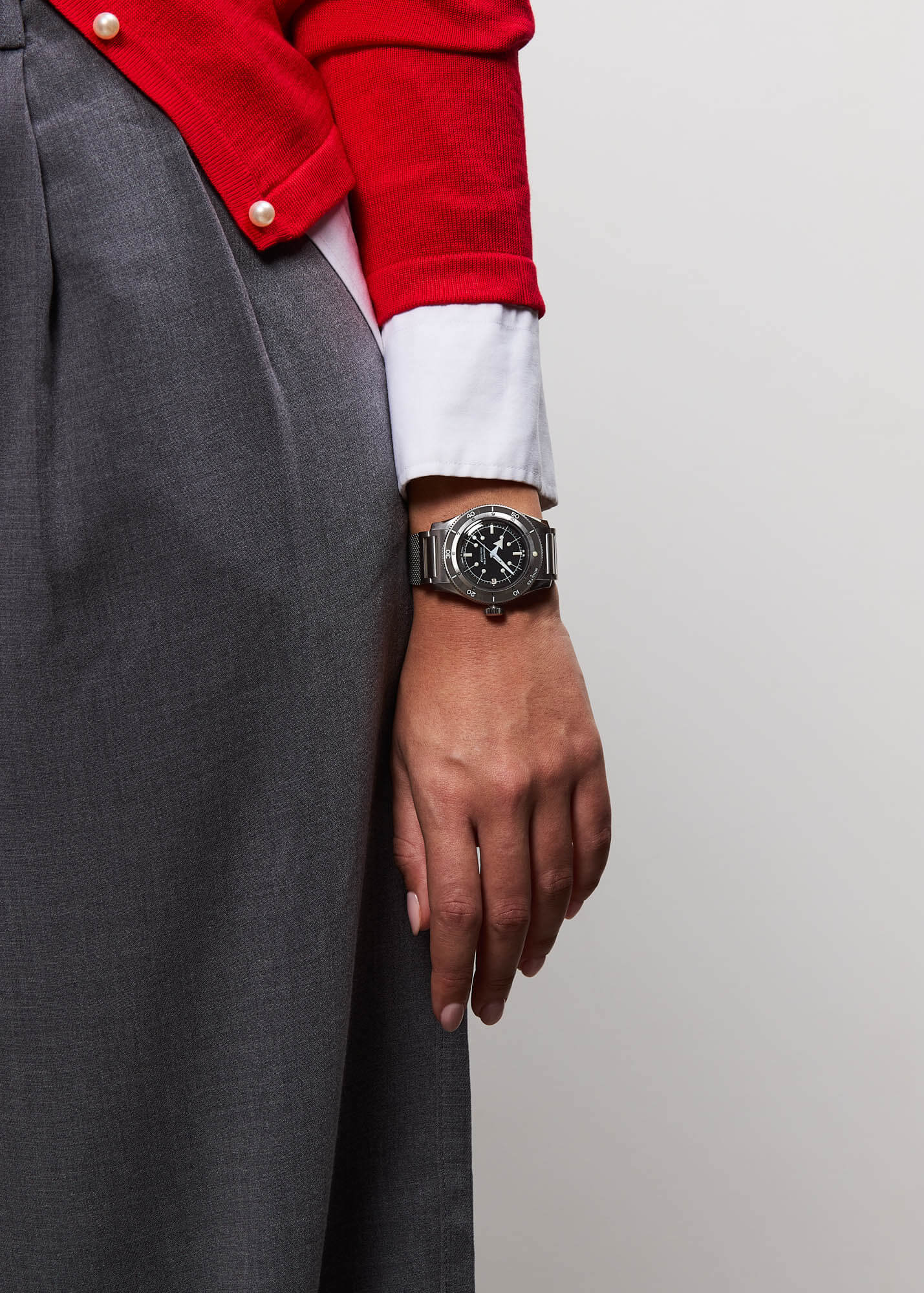 Serica Ref. 5330 Black - Image 2