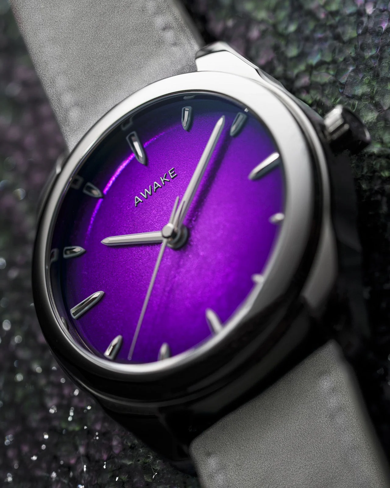 AWAKE Sơn Mài - Silver Leaf « Ultra Violet » - Image 6